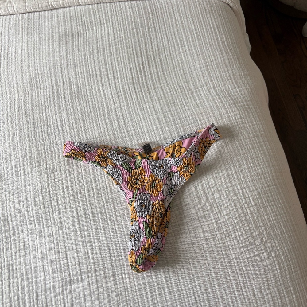 Floral bikini bottoms